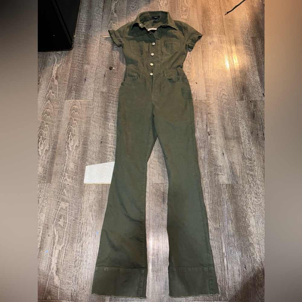 COPY - Brand: Forever21 Size: small Color:olive green